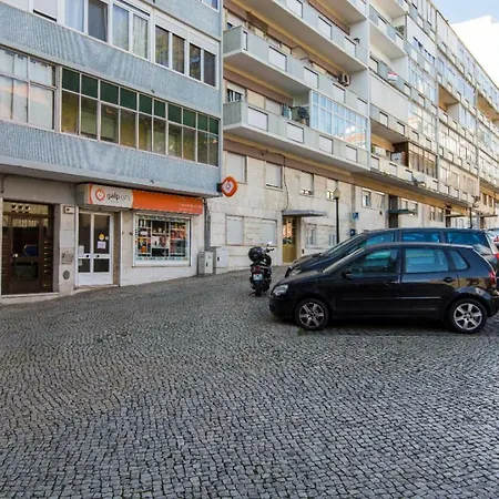 Cozy Place In 23 Проживання в сім'ї