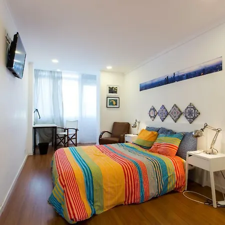 Cozy Place In 23 Lisbon